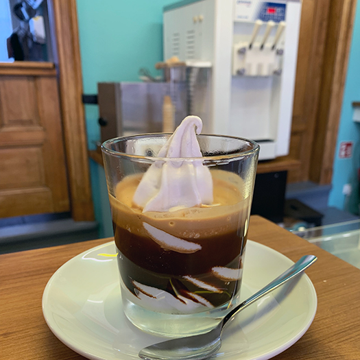 affogato al caffe